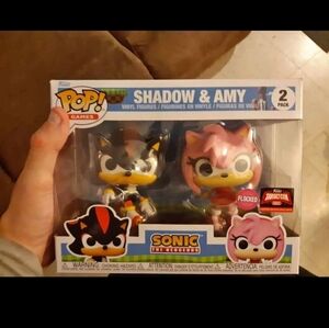 Sonic The Hedgehog Shadow and Amy Funko Pop